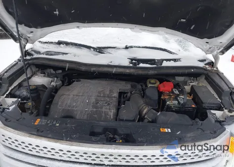 2013 Ford Explorer Xlt z USA, uszkodzony, nr VIN 1FM5K8D84DGA16693